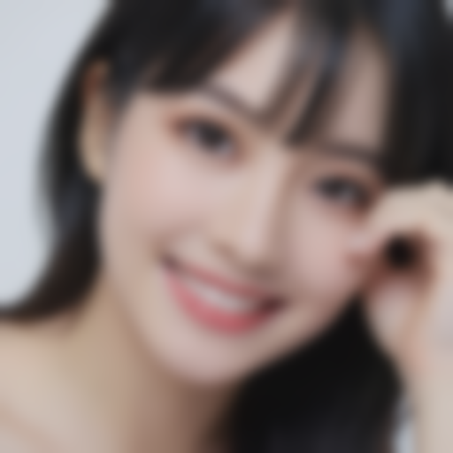 扬州施尔美医疗美容医院有哪些医生？其中，厉建华医生擅长隆胸、隆鼻等项目，尤其在隆胸方面表现出色。